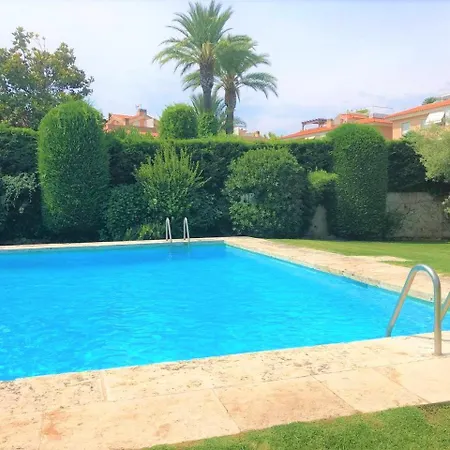 En Platja Sant Pol S'agaro Con Pisicina Y Jardin Appartement